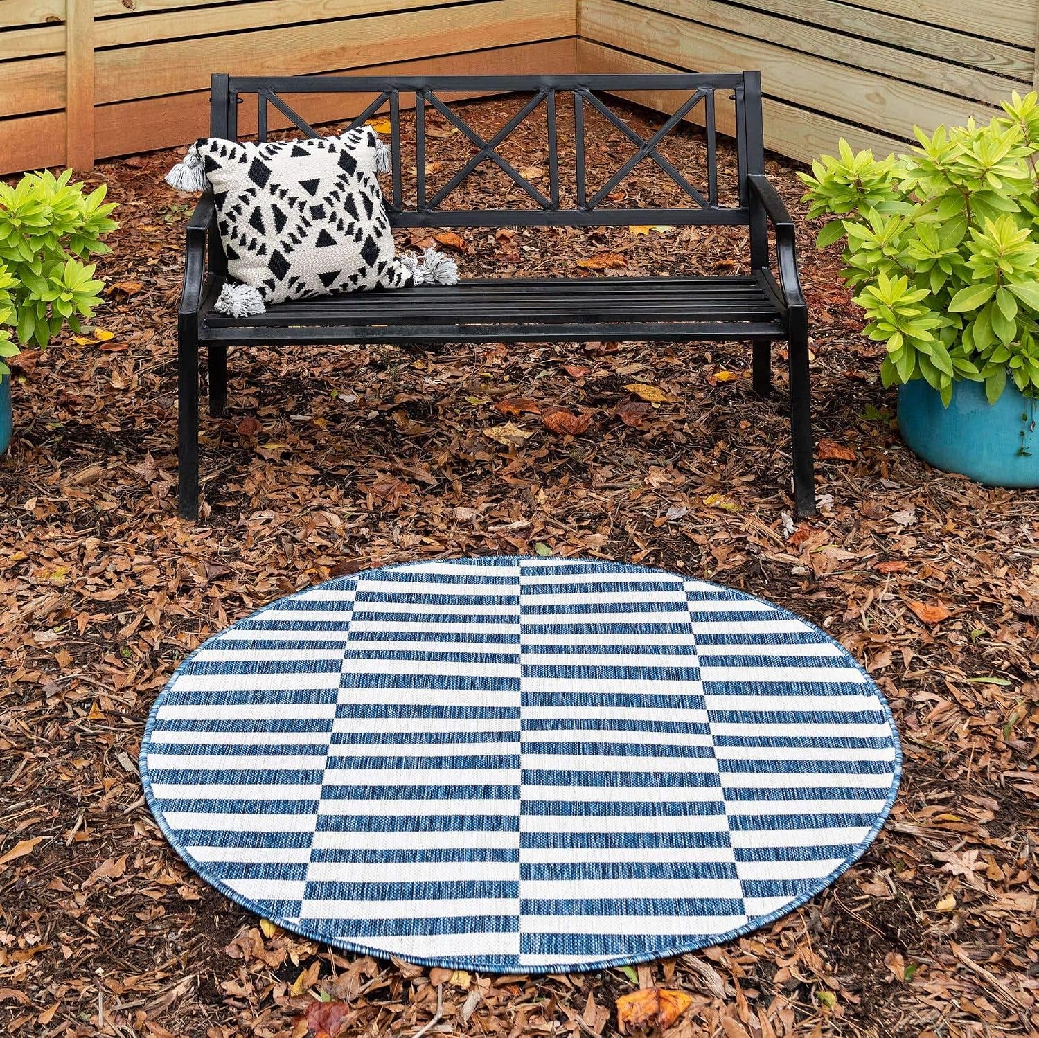 Unique Loom Outdoor Striped Collection Area Rug - Striped (7' 1" x 10' Rectangle, Taupe/Ivory)