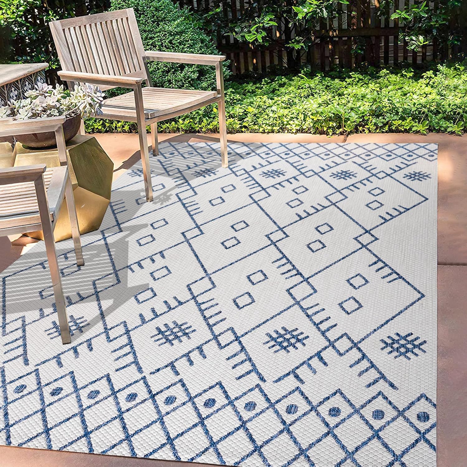 JONATHAN Y Boho Moroccan Indoor Outdoor Area Rug 3X5 Ivory/Navy, Casual for Backyard, Patio, Porch, Easy-Cleaning, High Traffic, Pet-Friendly