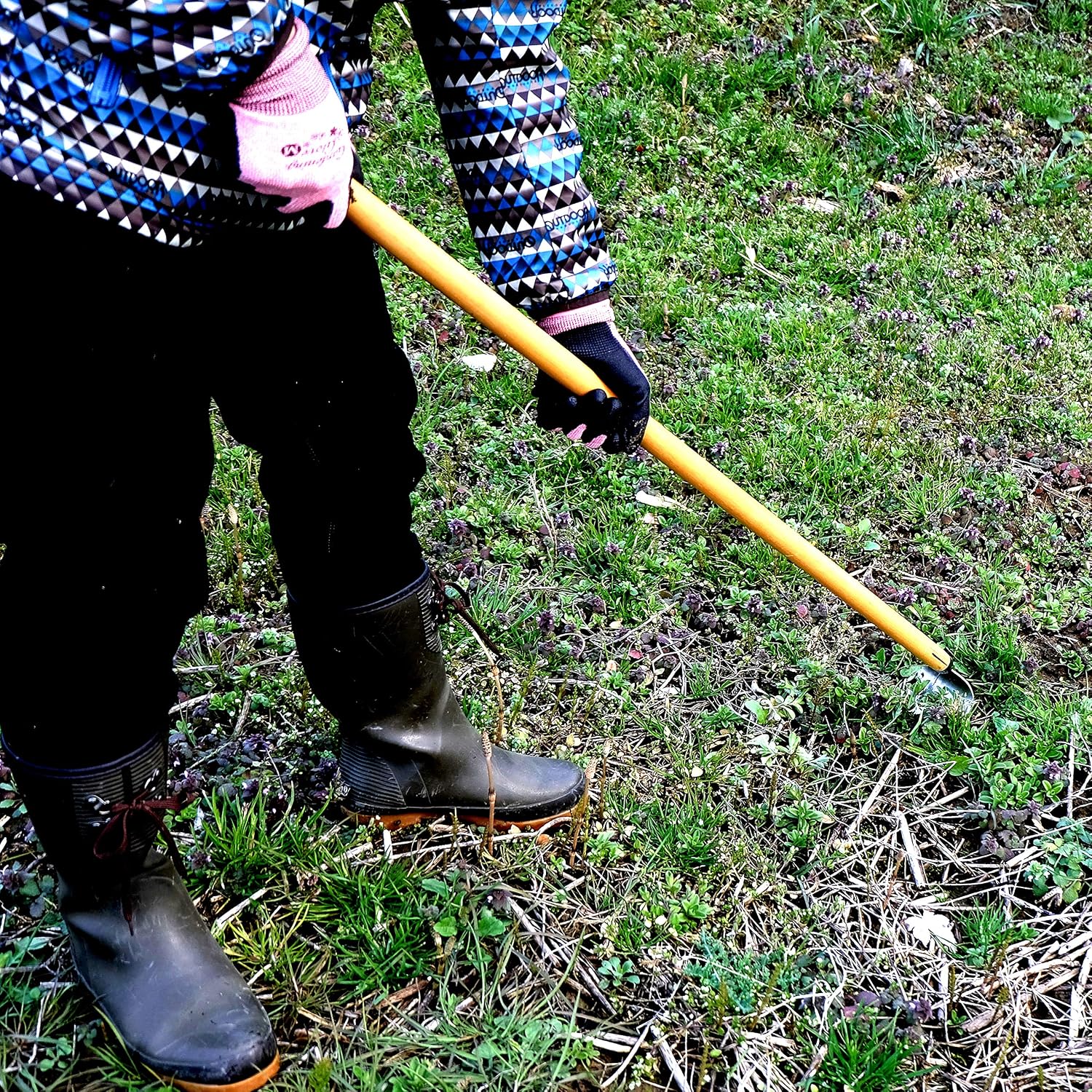 Garden Hoe Long Handle 43" Heavy Duty Japanese Stainless Steel, Made in JAPAN, Draw Hoe Weeding Tool, Stand Up Weeder Hand Tool