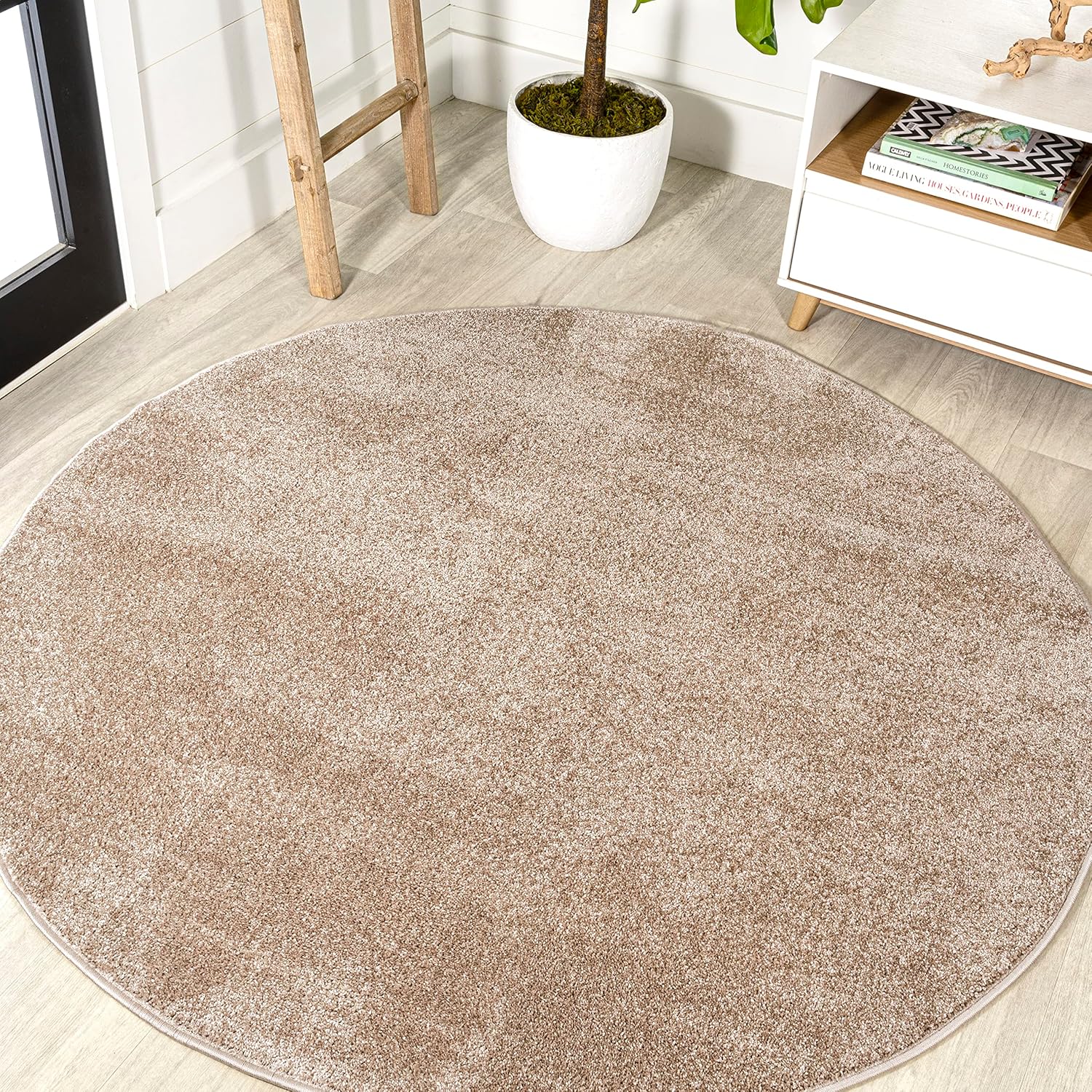 JONATHAN Y Haze Solid Low-Pile Brown Indoor Area Rug 8x10, Coastal, Bohemian, Minimalist, Classic, Easy-Cleaning for Living Room, Bedroom, Kitchen