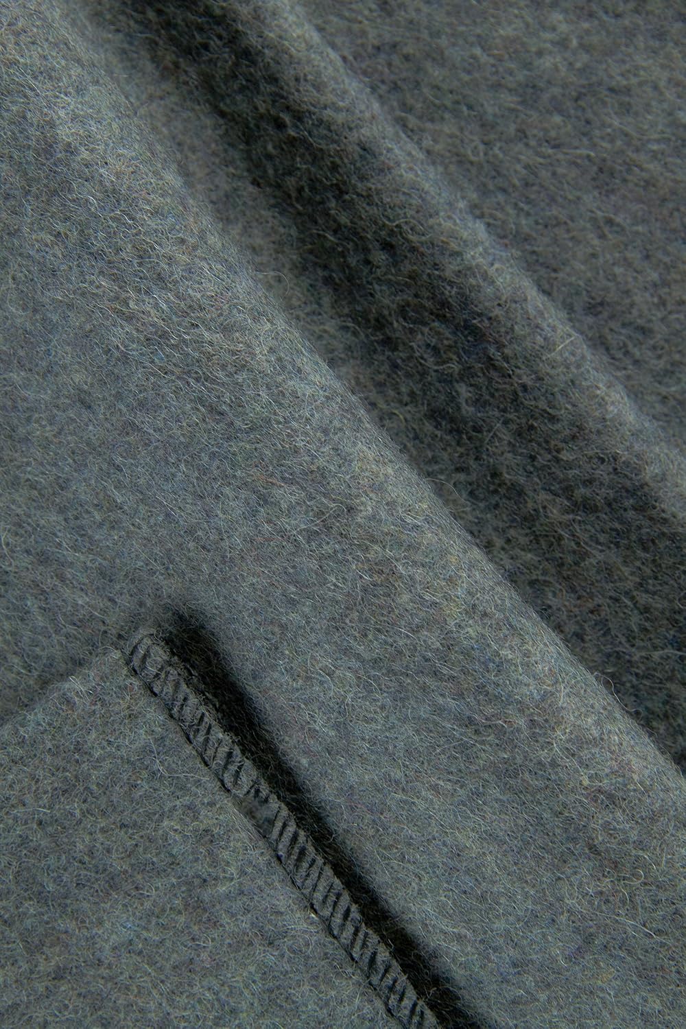 SE 51"x 80" Multipurpose Gray Wool Blanket - 50% Wool, Lightweight 2 lb, Zippered Bag Included - Ideal for Camping, Hiking, Emergency Survival