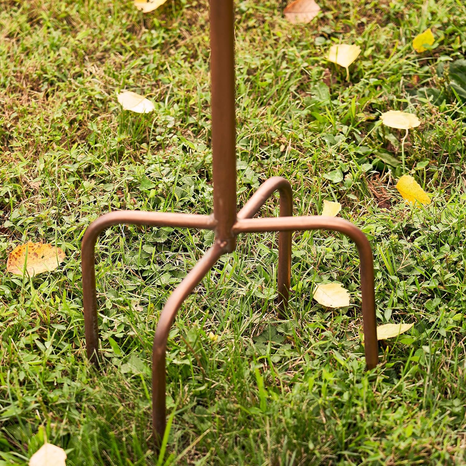 Large Copper Colored Multi-Birdhouse Stakes, Room for 4 Bird Families in Each (Cube Homes with Pyramid Roofs)