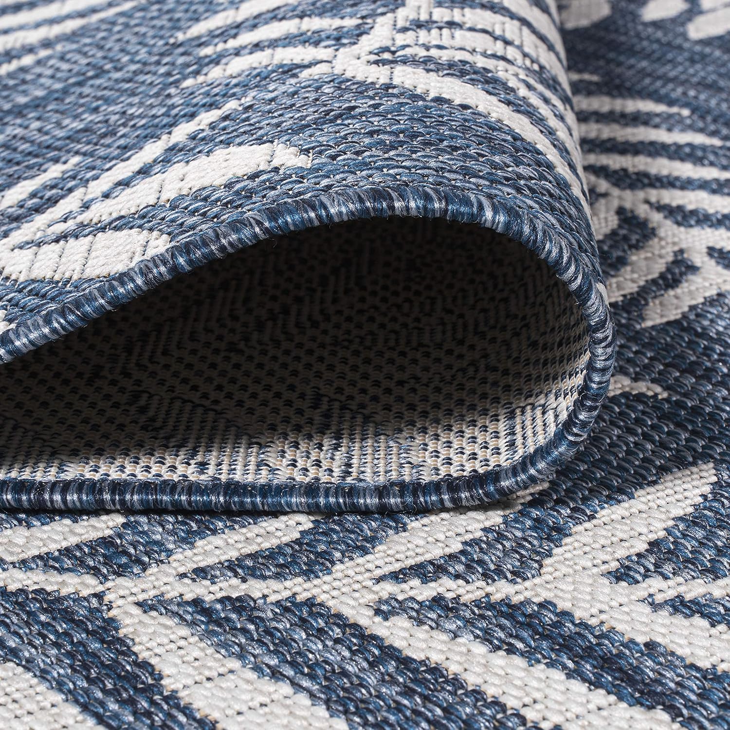 JONATHAN Y Palm Frond Indoor Outdoor Area Rug 3X5 Navy/Ivory, Nevis for Backyard, Patio, Porch, Easy-Cleaning, High Traffic, Pet-Friendly