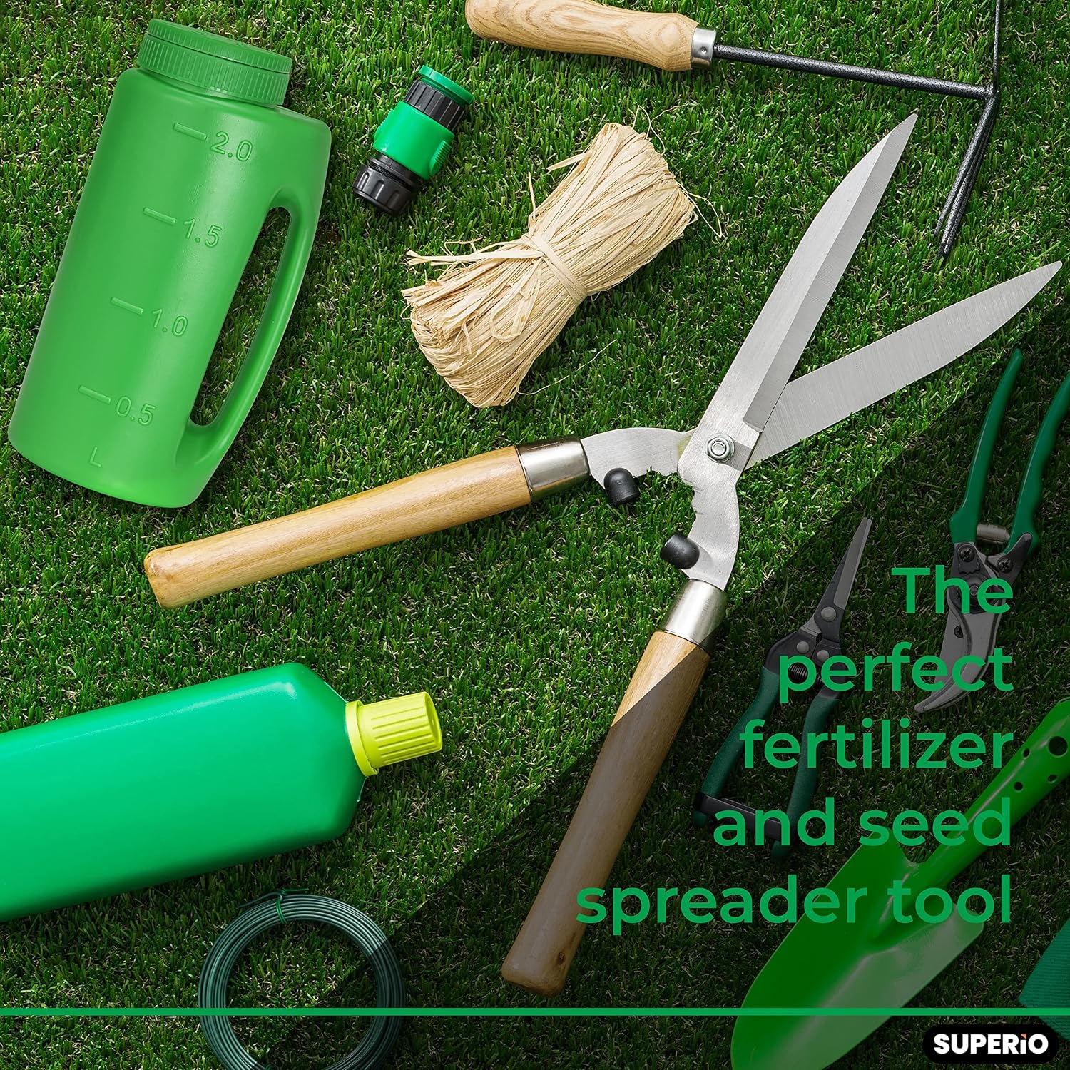 Superio Lawn Seed Spreader, Handheld Shaker for Lawn Seeds, Ice Melt Salt, Calcium, Deicer, Weed and Feed Spreader, 2 Liter, Adjustable Hole Size