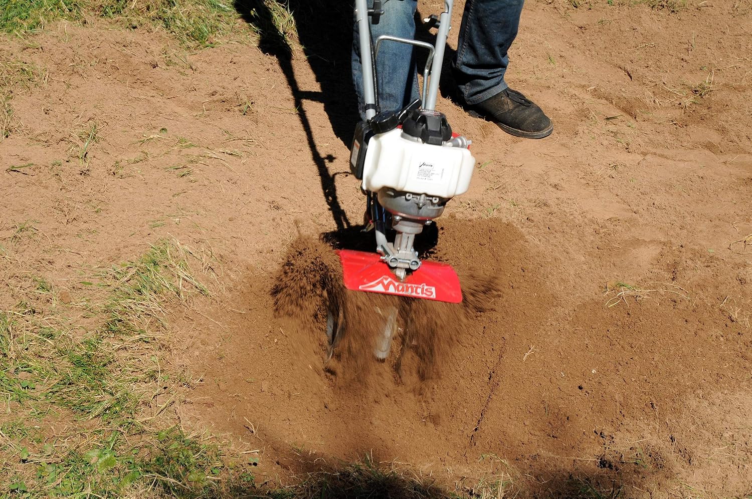 Mantis 7940 4-Cycle Tiller Cultivator Powered by Honda – Lightweight, Powerful and Compact - No Fuel Mix