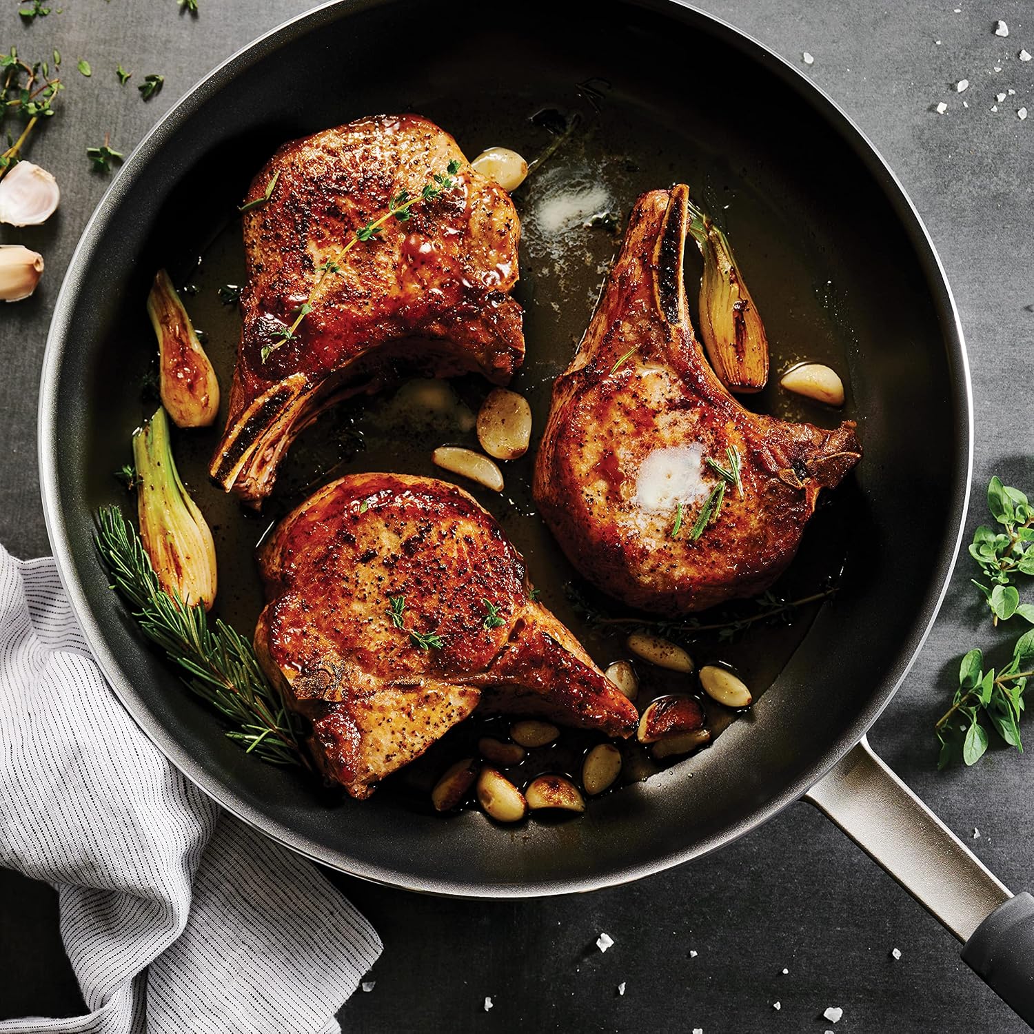 Tramontina Professional Fusion 8-Inch Non Stick Small Frying Pan | Heavy-Gauge Aluminum Skillet with Reinforced Nonstick Coating, Dishwasher and Oven Safe