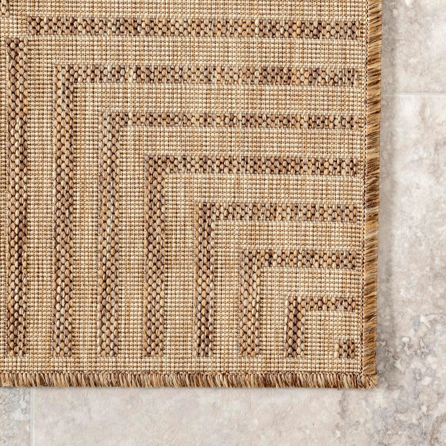 nuLOOM Asha Light Brown Bordered Indoor/Outdoor Area Rug, 4' x 5'