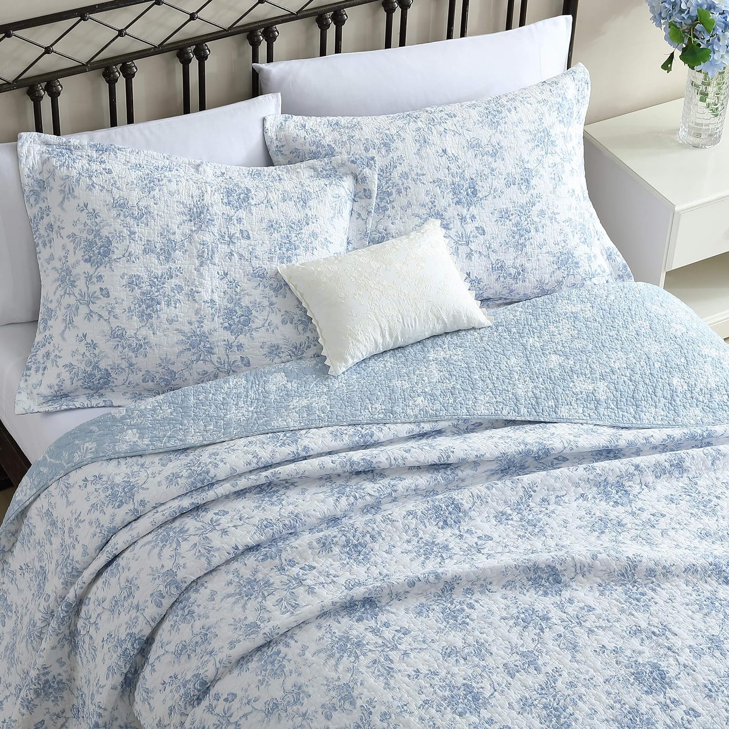 Laura Ashley - Queen Quilt Set, Soft Cotton Bedding with Matching Shams, Reversible Floral Toile Design, Floral Room Decor