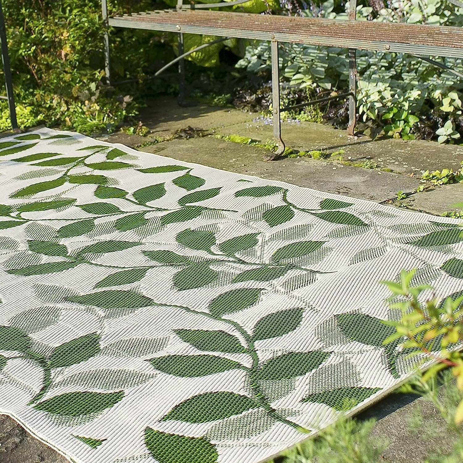 Fab Habitat Outdoor Rug - Waterproof, Fade Resistant, Crease-Free - Premium Recycled Plastic - Geo Tribal - Porch, Deck, Balcony, Mudroom
