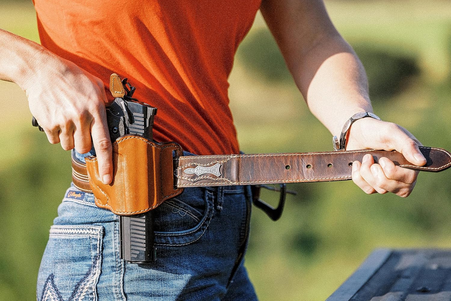 Bianchi, 105 Minimalist Holster
