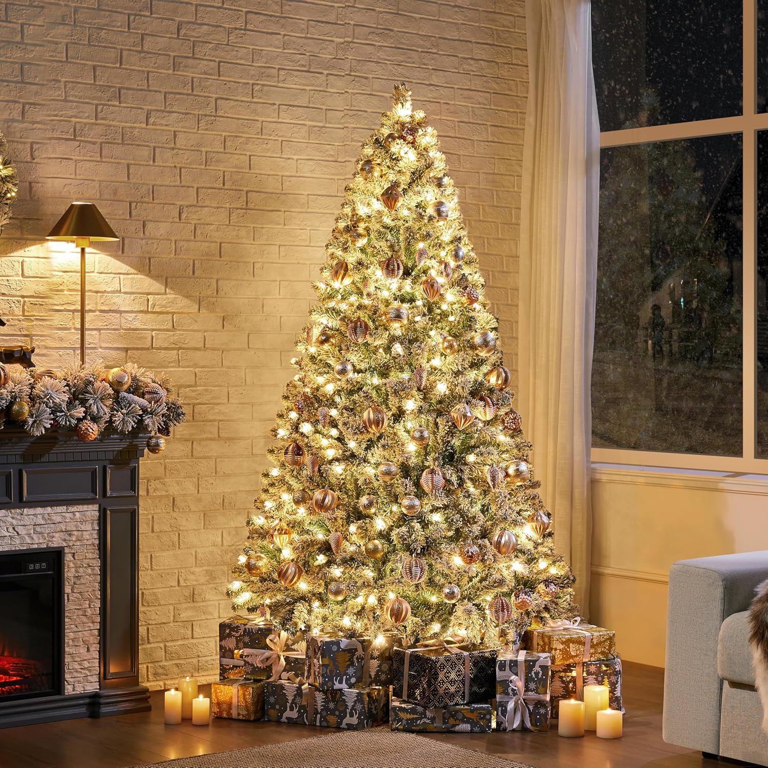 Yaheetech 7.5ft Pre-Lit Snow Flocked Artificial Christmas Tree, 550 Lights