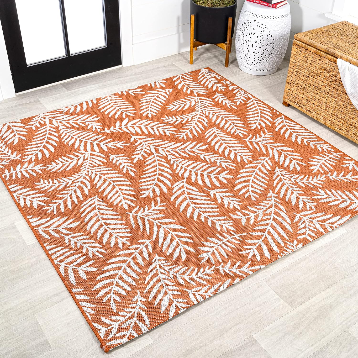 JONATHAN Y Palm Frond Indoor Outdoor Area Rug 3X5 Navy/Ivory, Nevis for Backyard, Patio, Porch, Easy-Cleaning, High Traffic, Pet-Friendly