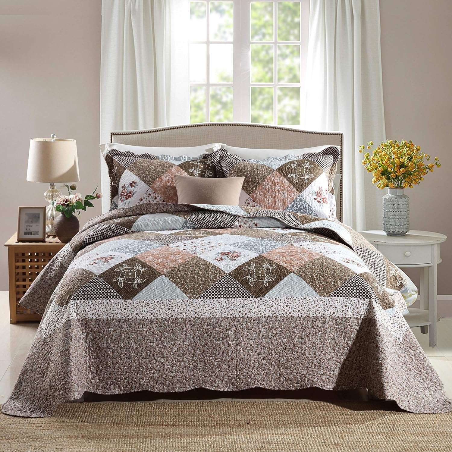 Travan Queen Quilt Set 3-Piece Bedspread Quilted Oversized Lightweight Microfiber Coverlet Set with Shams Violet Purple Floral Pattern Quilted