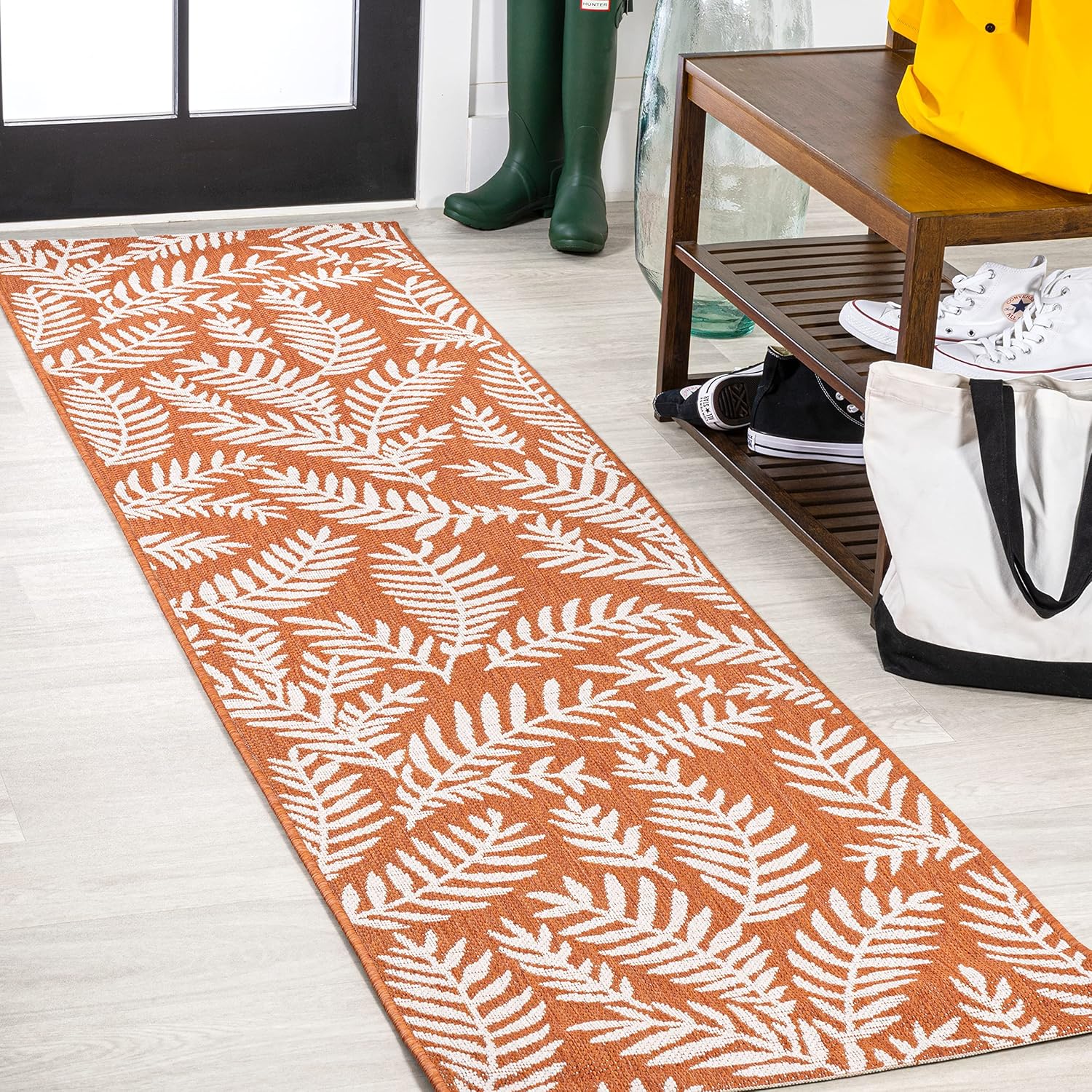 JONATHAN Y Palm Frond Indoor Outdoor Area Rug 3X5 Navy/Ivory, Nevis for Backyard, Patio, Porch, Easy-Cleaning, High Traffic, Pet-Friendly