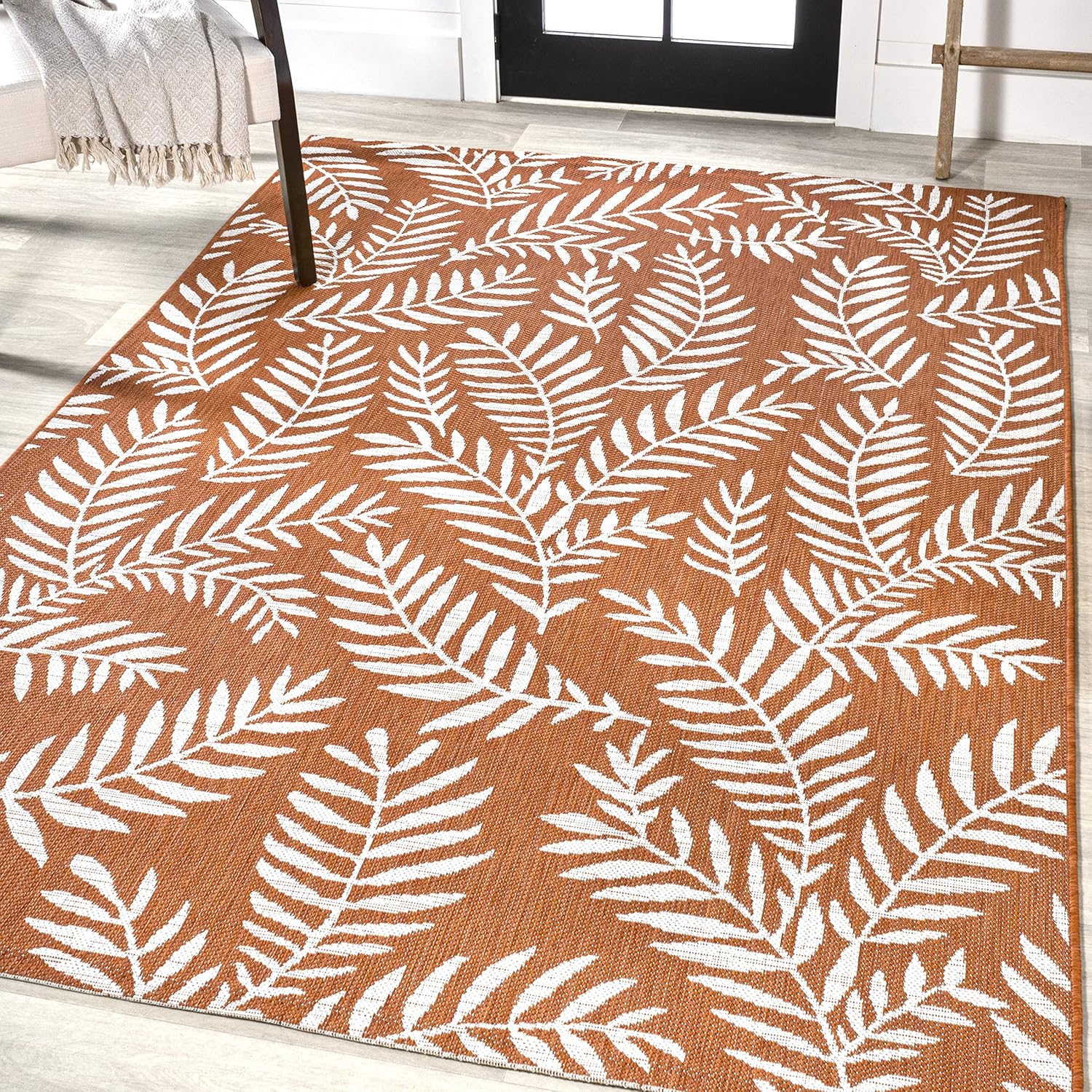 JONATHAN Y Palm Frond Indoor Outdoor Area Rug 3X5 Navy/Ivory, Nevis for Backyard, Patio, Porch, Easy-Cleaning, High Traffic, Pet-Friendly