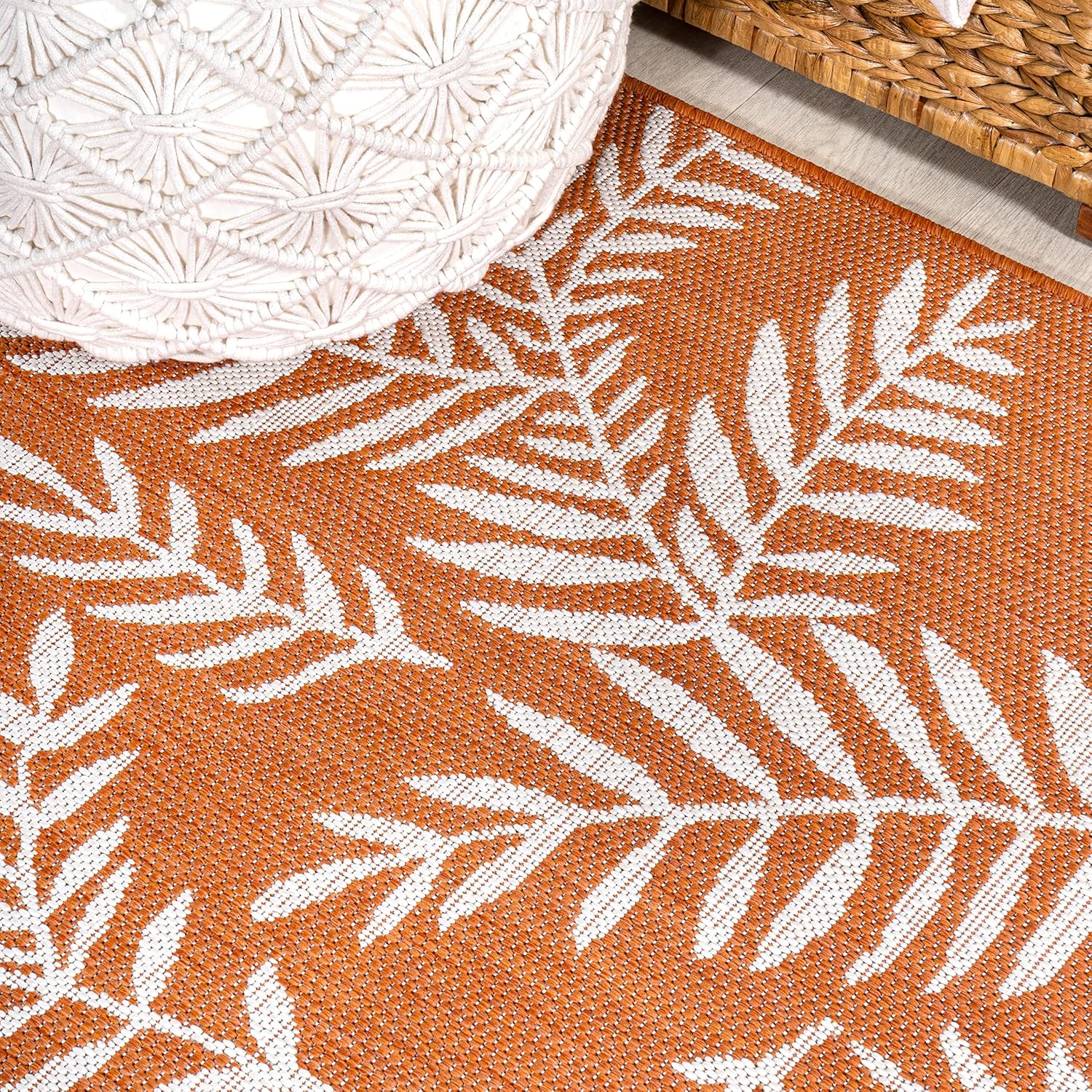 JONATHAN Y Palm Frond Indoor Outdoor Area Rug 3X5 Navy/Ivory, Nevis for Backyard, Patio, Porch, Easy-Cleaning, High Traffic, Pet-Friendly