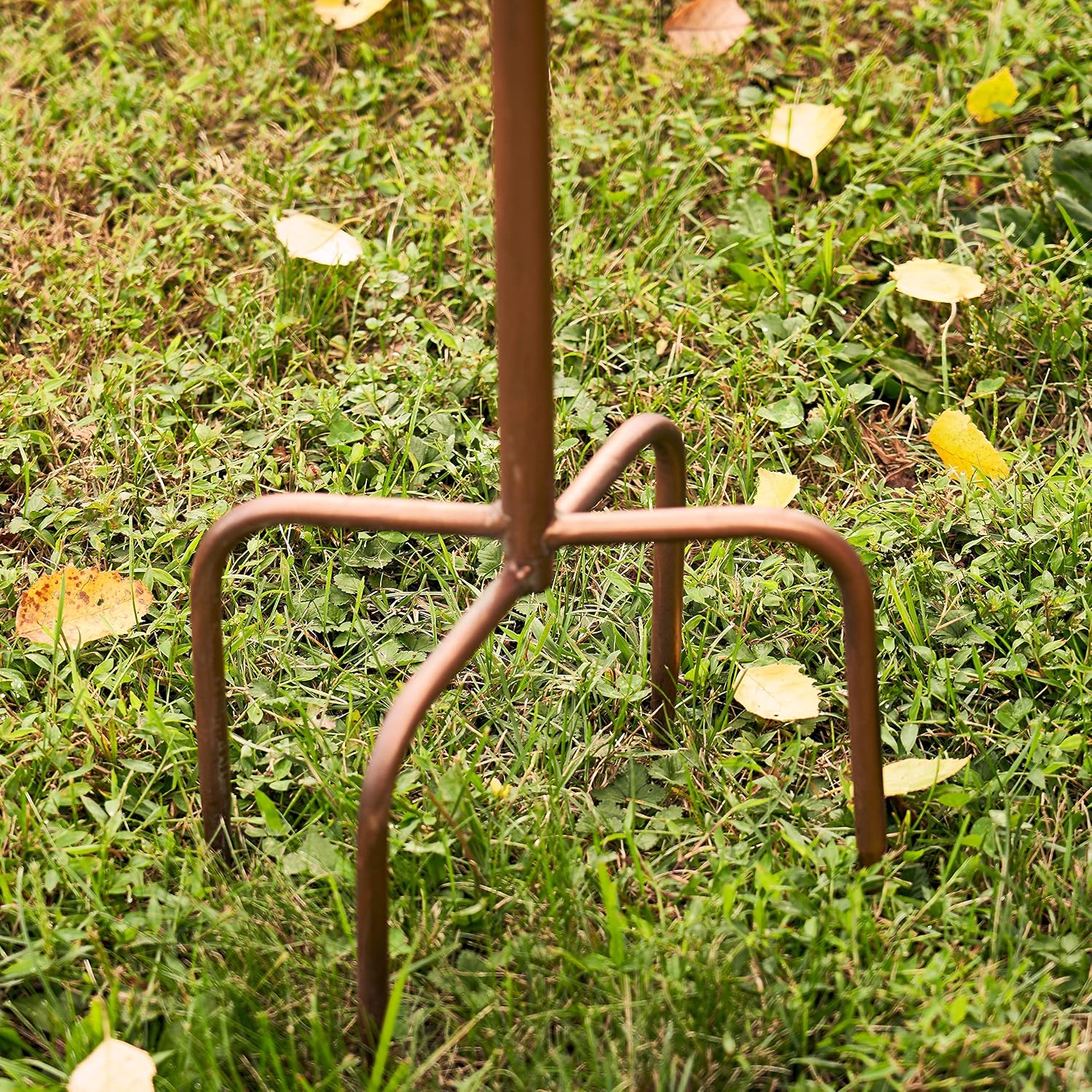 Large Copper Colored Multi-Birdhouse Stakes, Room for 4 Bird Families in Each (Cube Homes with Pyramid Roofs)