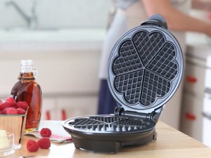 Euro Cuisine Waffle Maker Heart Shaped Waffles
