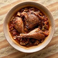 A bowl of pheasant cacciatore