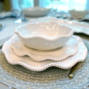 Perlette place setting