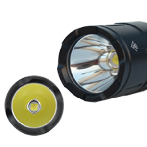 1000 Lumens LED Flashlight