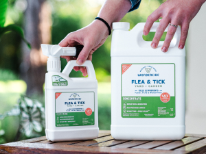 Wondercide flea &amp;amp; tick spray concentrate for yard and garden