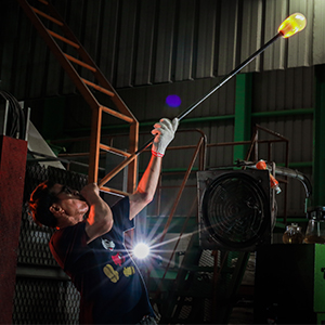 YAMA Glass Blowing
