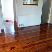 Lust Varnish Used on House Flooring