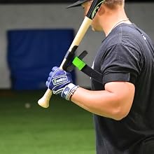 BASEBALL PLAYER DEMONSTRATION SWINGRAIL SWING TRAINER