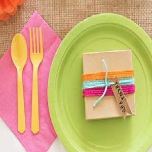 party table setting