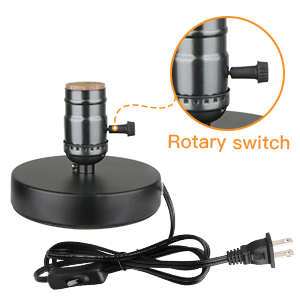 Simple small table lamp