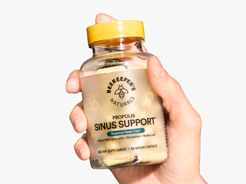 Use daily to proactively support healthy histamine levels and ease sinus response to irritants