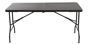 Image of the charcoal table from a different angle