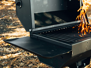 charcoal grill with cover, park grill cover, smoker grill, outdoor grill, asadores de carbon