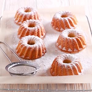 Bakerpan baking silicone pie cake pan heart