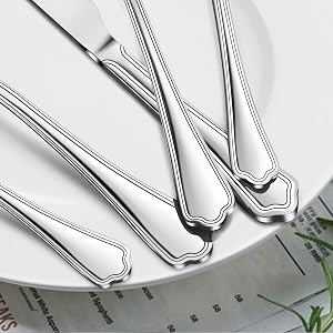 Flatware set with nice scalloped Edge