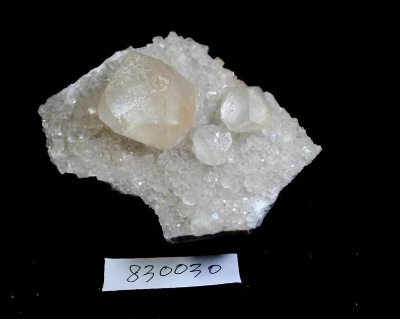 165g 104mm Honey Big Calcite crystals on matrix, Natural Mineral Specimen from China CM830030
