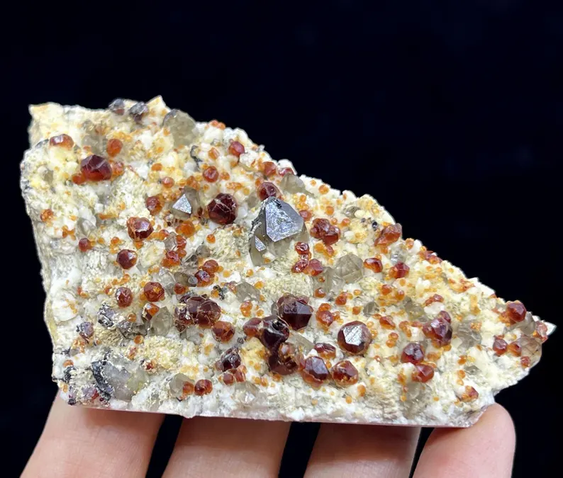76mm 72g Gemmy Spessartine Garnet with Smoky Quartz, Natural Mineral Specimen from China CMM2382556