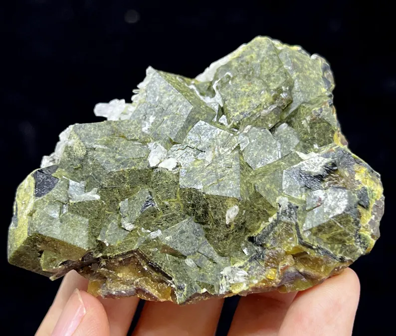 Drusy Quartz on Two generations Andradite Garnet from Inner Mongolia China, 122g 72mm, B5283
