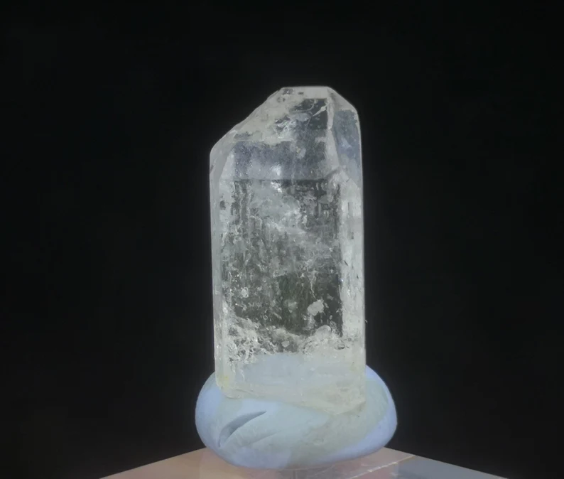 19mm 3.2g Clear Gemmy Topaz crystal, Natural Mineral Specimen from China B9518