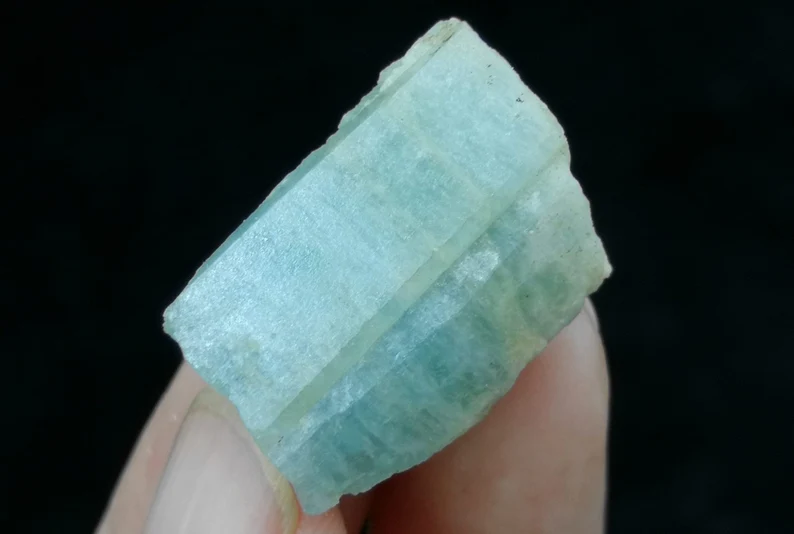 23mm 9g Aquamarine crystal, Natural Mineral Specimen from China B8102