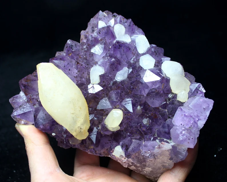 Amethyst with BIG Double Terminated Calcite, 1105g 135mm, CM701360