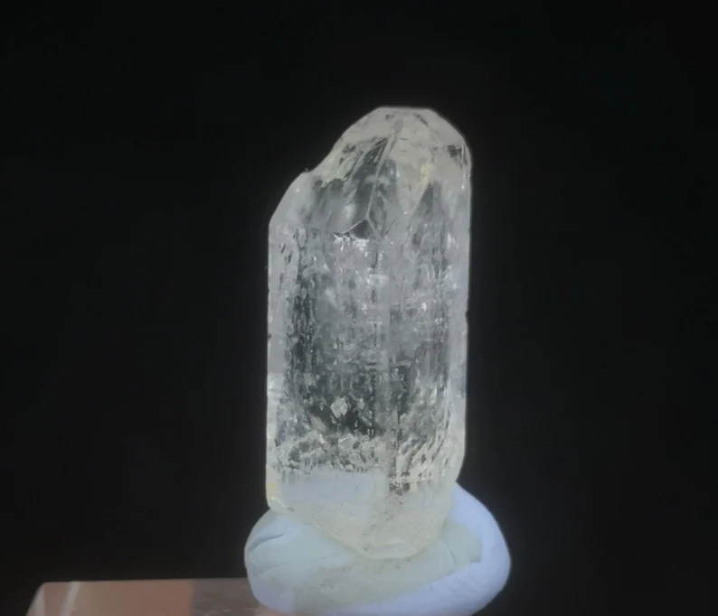 19mm 3.2g Clear Gemmy Topaz crystal, Natural Mineral Specimen from China B9518
