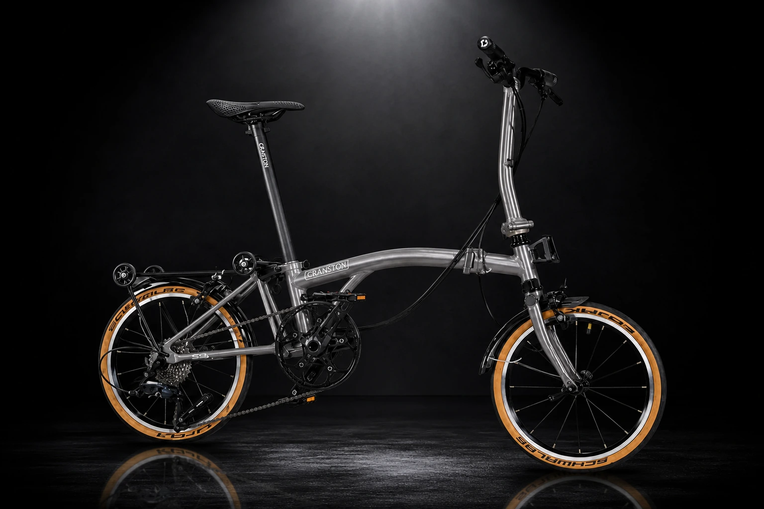 CRANSTON S9 silver aluminium folding bike, studio side profile