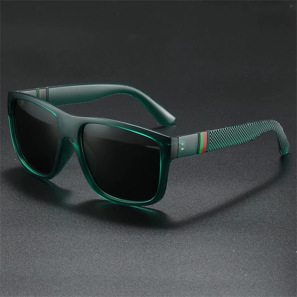 BOLD SQUARE SUN SHADES