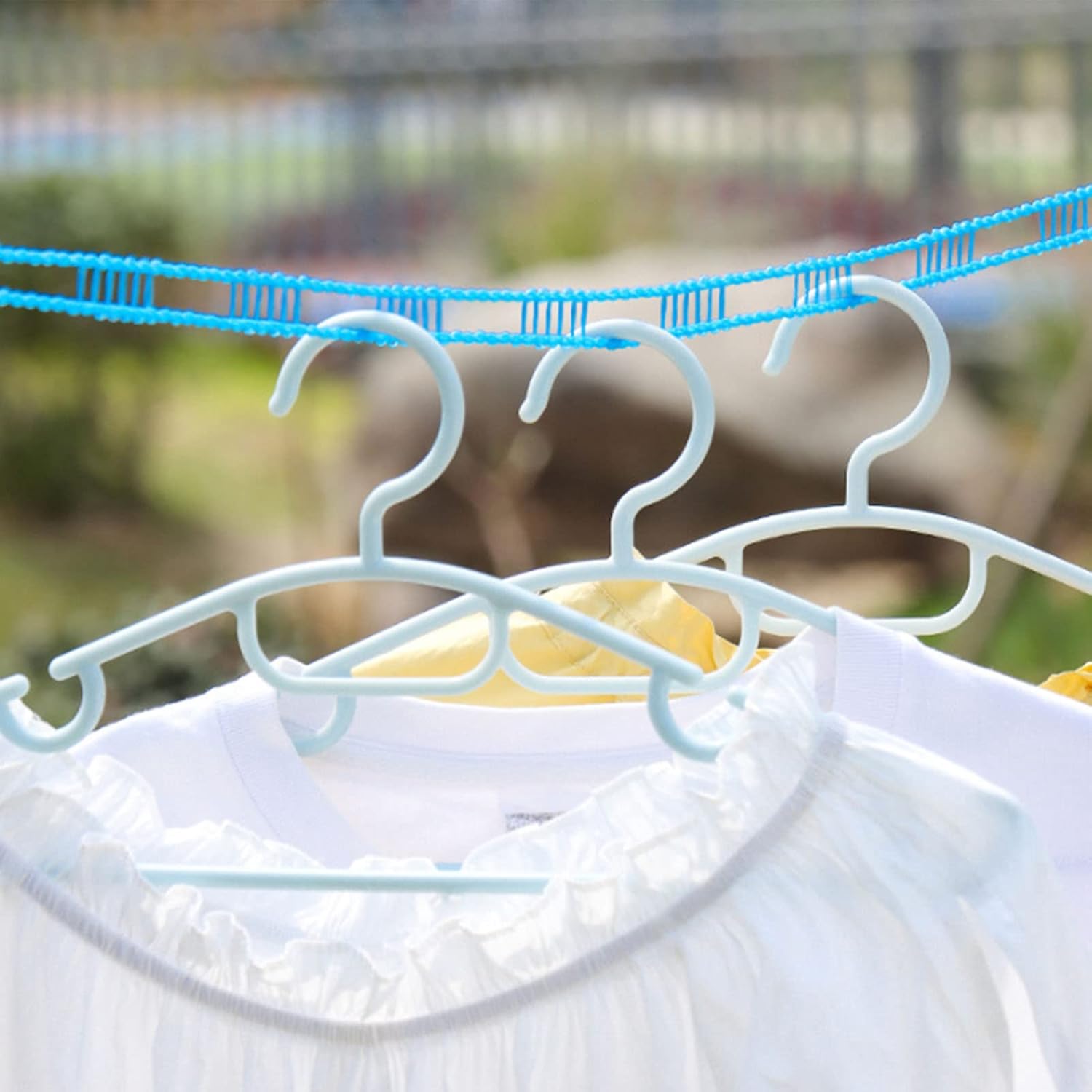 Clothesline - Windproof Nylon Clothesline with Hooks Clothes Drying Line Travel Clothes Line Portable Laundry Line for Indoor Outdoor Camping Home Hotel