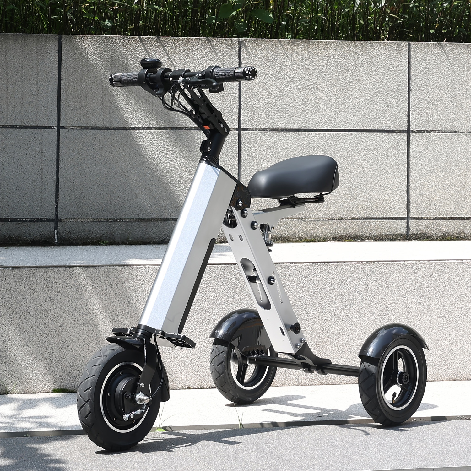 AeroFold 3-Wheel Electric Scooter