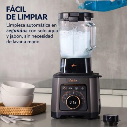 Oster Licuadora Profesional Titan de 2200 W con 4 Programas para Salsa, Sopa, Smoothie y Malteadas, 5 Velocidades, Vaso de Vidrio 2.5 L, Cuchilla de Acero Inoxidable, más Vaso Portátil, BLSTXT-XG