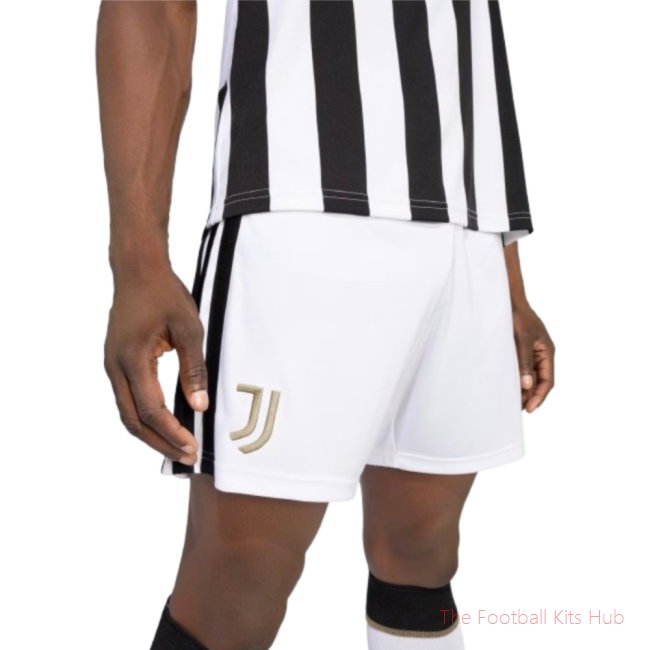 2026/27 Juventus Home Shorts White - angle 2