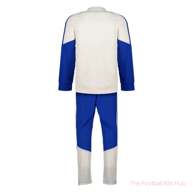 2026/27 Juventus Tracksuit Chalk White - angle 2